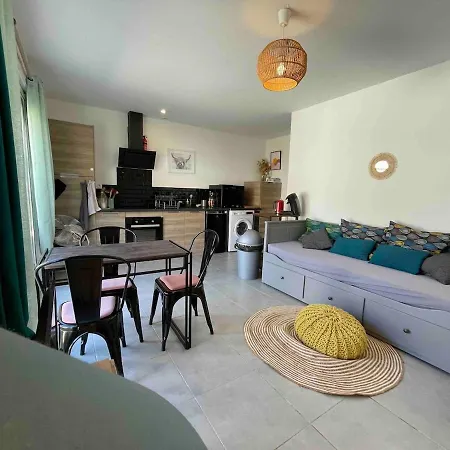 Ferienhaus De Lourme Beychac-et-Caillau