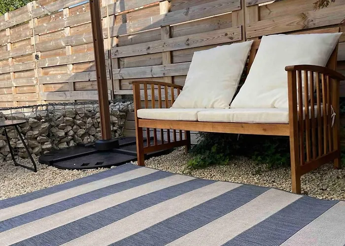 Nyaraló De Lourme *